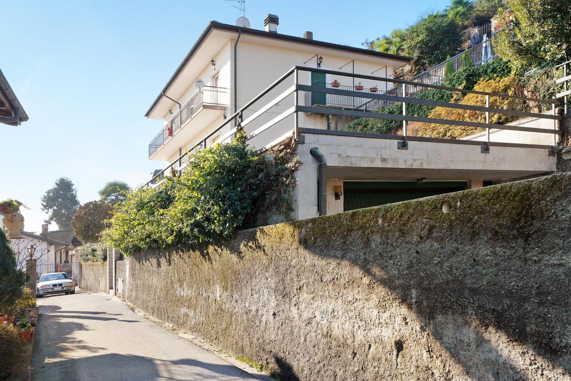 Casa Bella Apartment อินตรา ภายนอก รูปภาพ